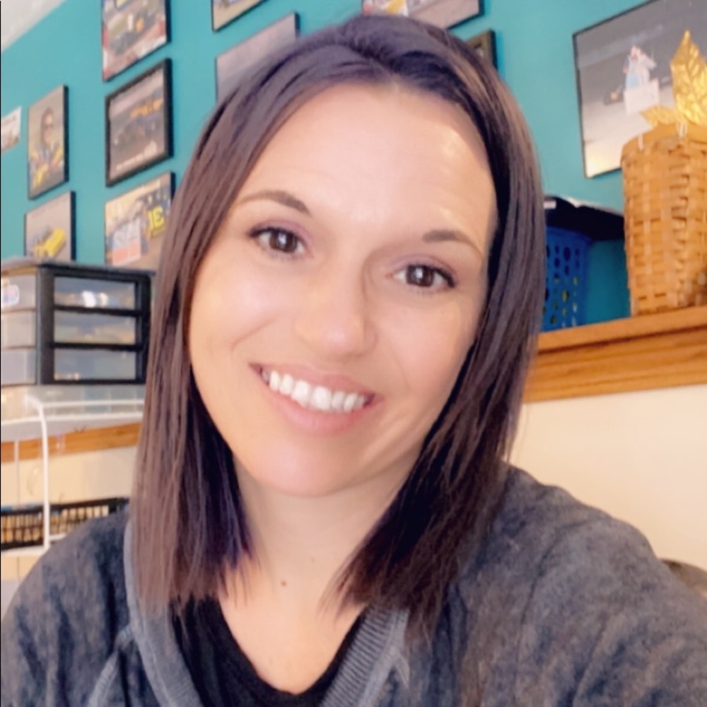 Meet your Posher, Maribeth